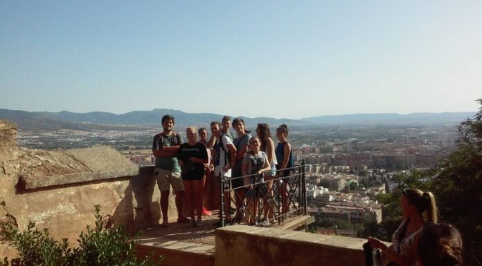 INMSOL Spanish School. Intensive Spanish Course in Granada, Spain. IMSOL Spanish School. Study Abroad Granada Spain.