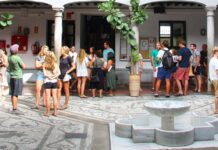 University of Granada. Spanish Language & Culture. Spring Semester in Spain. University of Granada Study Abroad in Spain