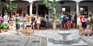 University of Granada. Spanish Language & Culture. Spring Semester in Spain. University of Granada Study Abroad in Spain