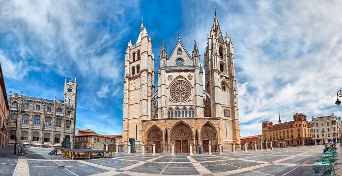 University of Leon. Spanish Language and Culture Course in Spain. Spring Semester. $1,500 Tution. University of Leon Study Abroad in Spain
